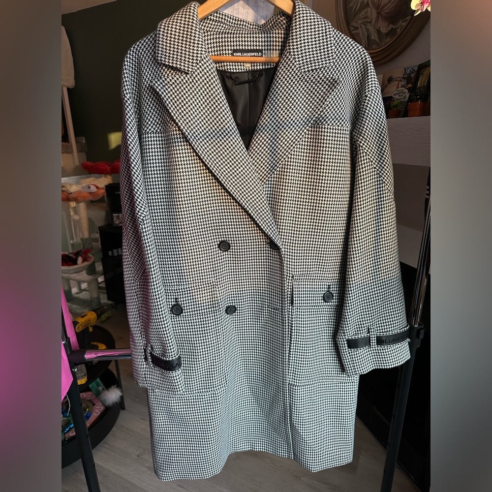 KARL LAGERFELD Black and White Houndstooth Checkered Peacoat Womens US Size 12